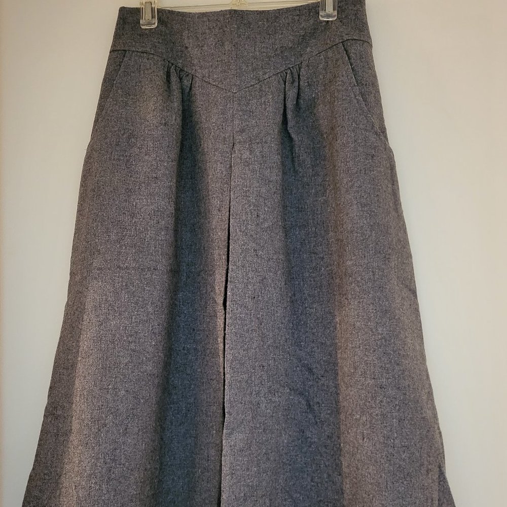 Arleen Imports Grey Skirt Vintage